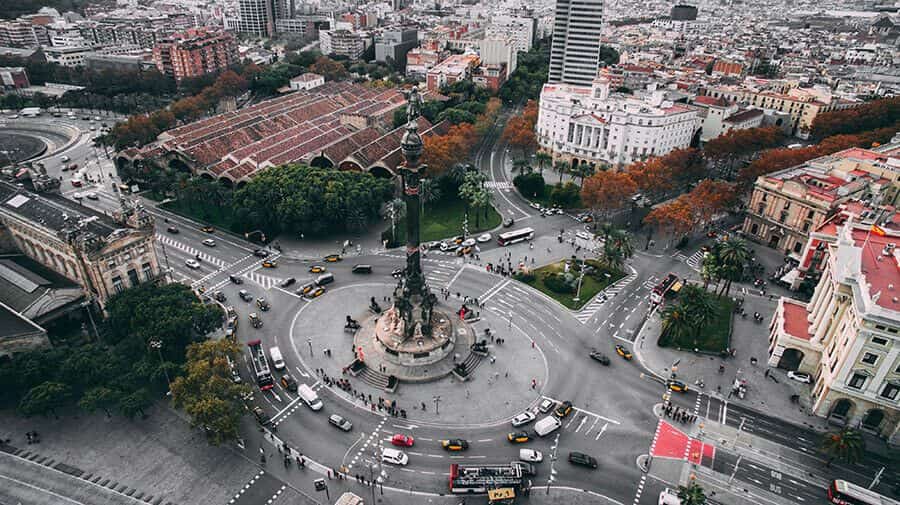 Advantages of Studying a Language Abroad in Barcelona