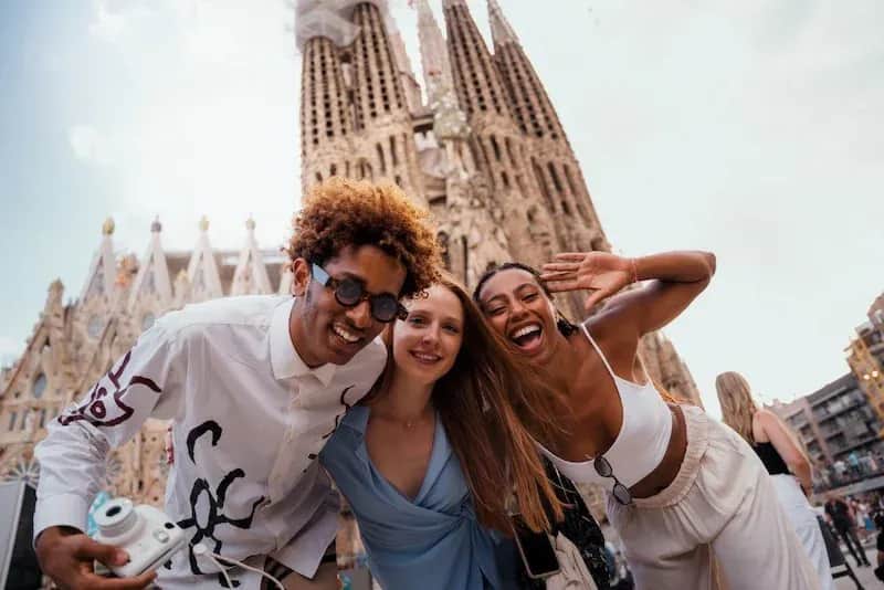 Adult students taking part in a Spanish language activity in Barcelona.