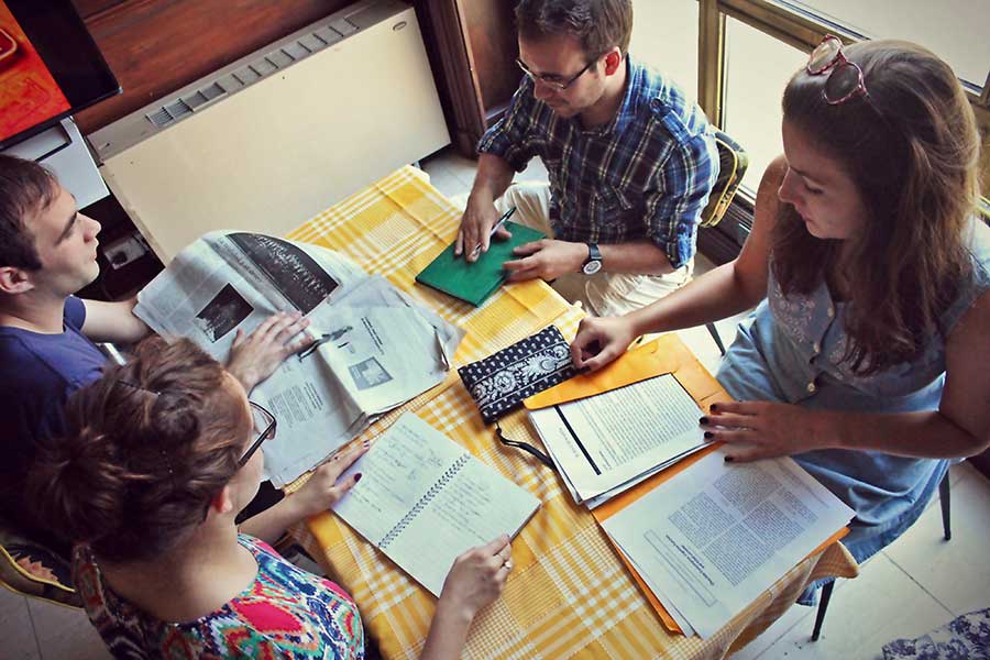 O que fazer para aprender espanhol rápido? 6 dicas essenciais