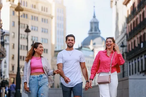 Students on arrival day