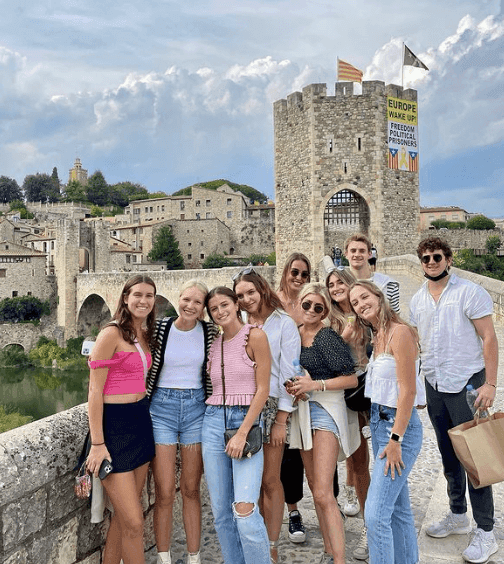 Expanish Spanish School Barcelona Besalu Excursion