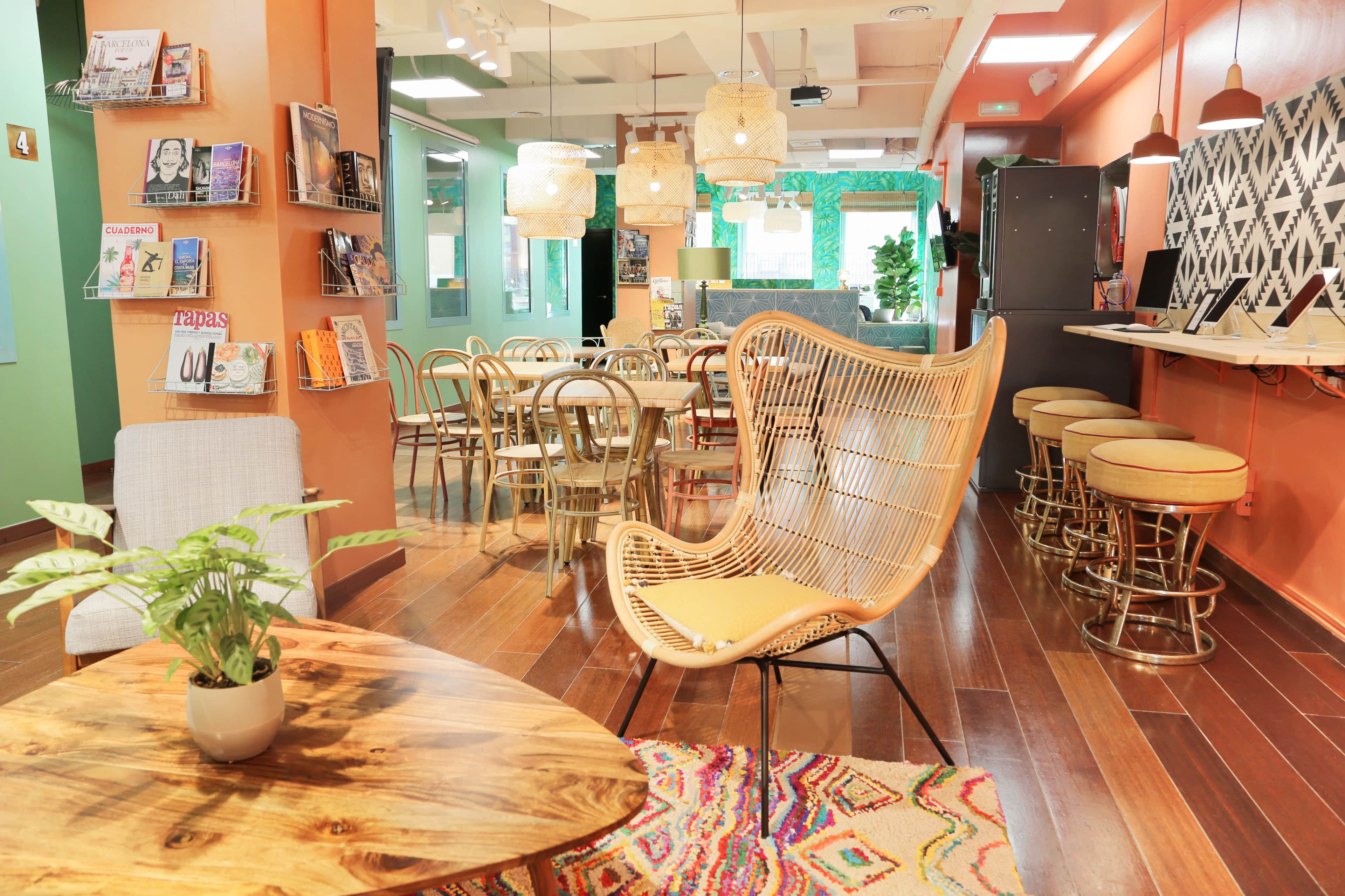 Expanish Spanish School Barcelona Common Area Layout.jpg