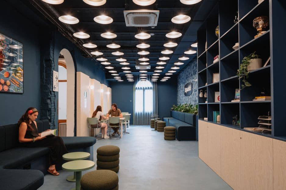 Students at spanish school